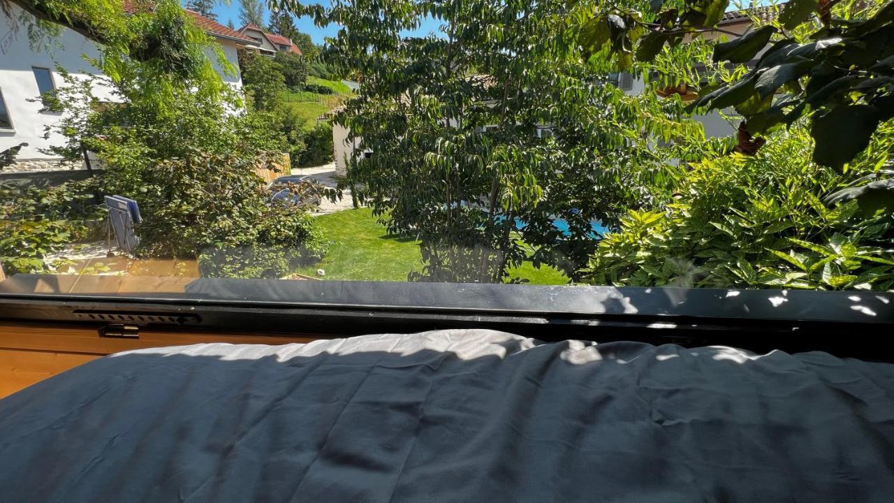La Cabane Du 375, Piscine Clim,Jacuzzi Et Insolite Saint-Jean-de-Moirans 외부 사진